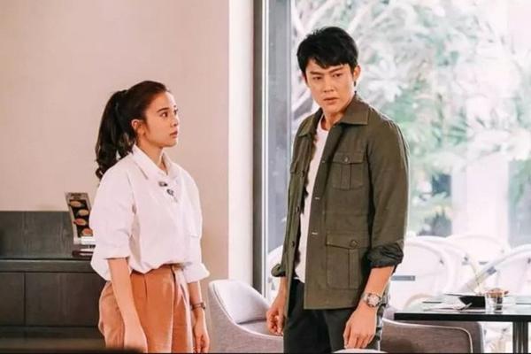 Bất ngờ thấy một thứ trên cánh tay của bạn gái, tôi không nói nên lời khi biết được bí mật ẩn sau-1