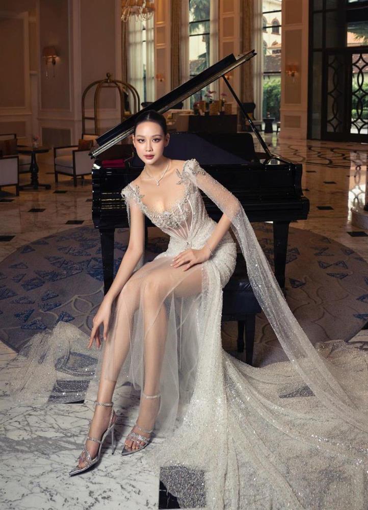 Hoa hậu Bảo Ngọc cao 1m85 không cần hở bạo vẫn quyến rũ-8