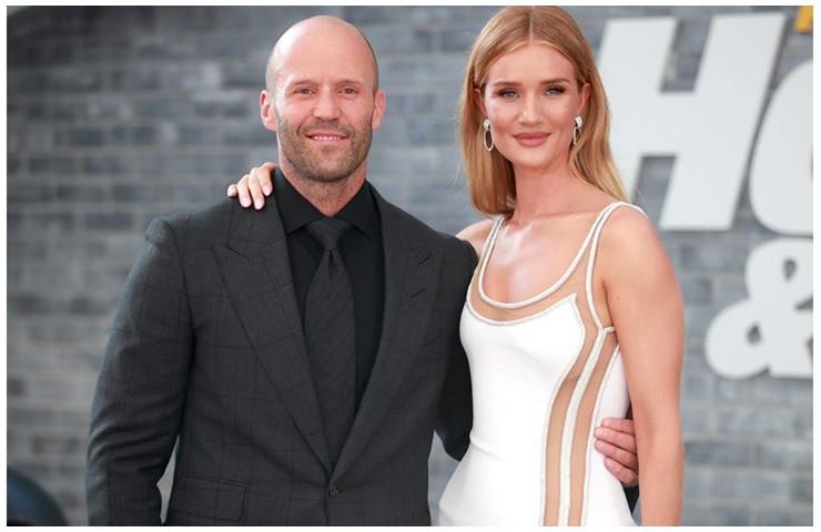 Người vận chuyển có body đạt tỷ lệ vàng và loạt nam thần khác cũng không kém cạnh-3