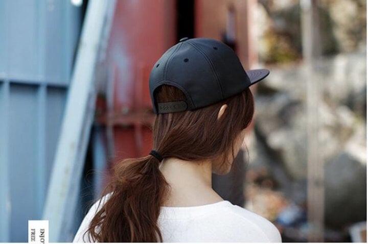 Bí kíp đội mũ bóng chày giúp bạn có diện mạo năng động hơn-5