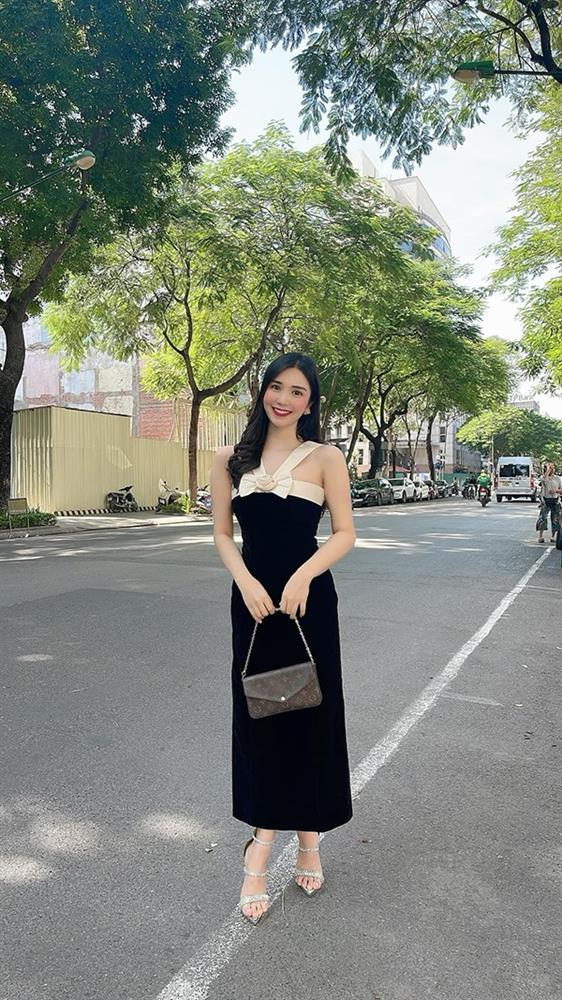 Bạn gái cũ Quang Lê giờ nhan sắc ra sao sau giảm cân một cách ngoạn mục?-6