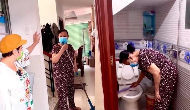 Cuộc đời bất hạnh của đào chính Hoa Mỹ Hạnh: Nhan sắc tàn phai, khuôn mặt biến dạng, rong ruổi làm nail vẫn bữa đói, bữa no-11