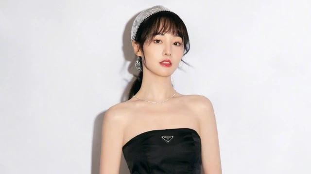 Sau ồn ào mất khả năng trả nợ, Trịnh Sảng lộ diện với vẻ ngoài khác lạ-5