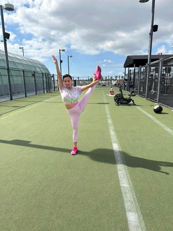 Người duy nhất được Lý Hùng công khai tình cảm tung loạt ảnh thanh xuân-9