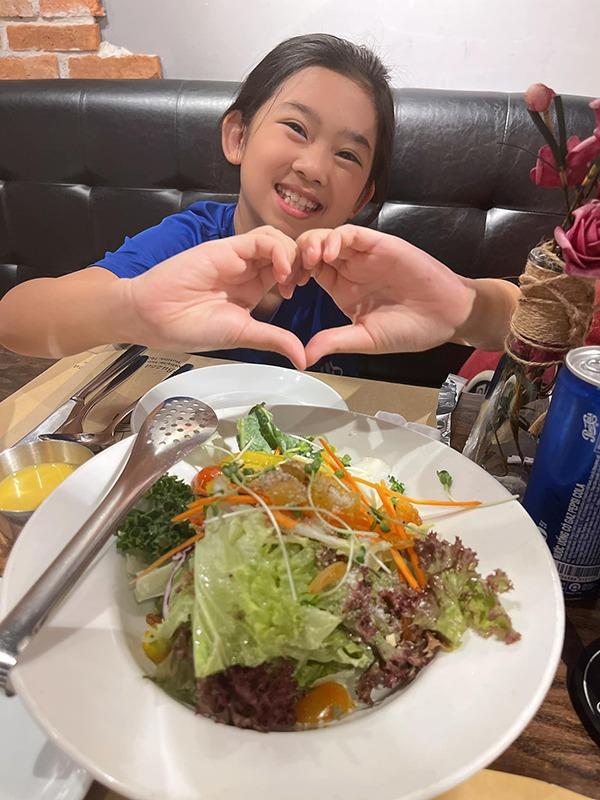 4 năm ngày mất diễn viên Mai Phương, con gái được nuôi dưỡng ra sao?-5