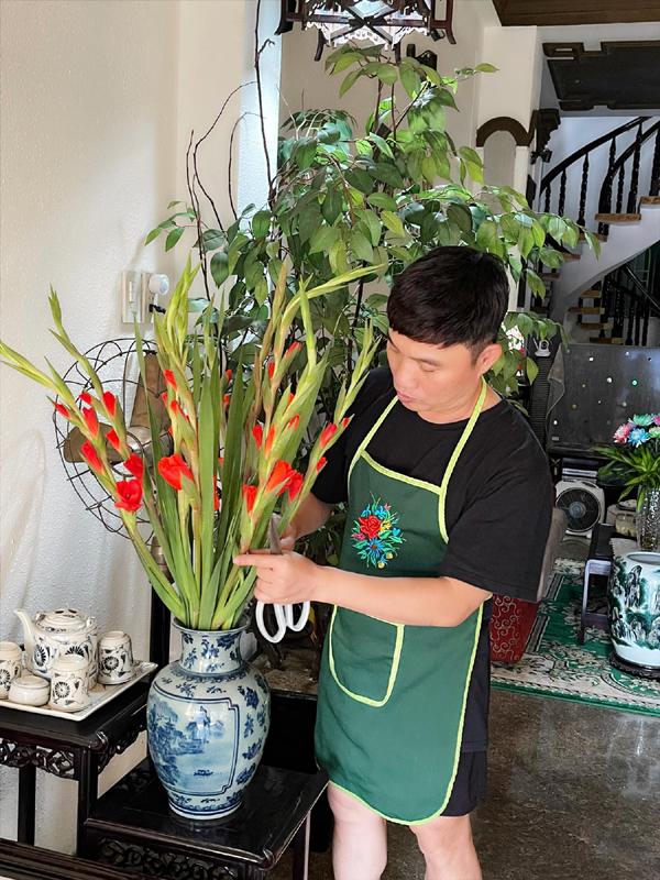 Nam ca sĩ gốc Huế nổi tiếng Làn sóng xanh: Thời trẻ cát-sê tới 20 chỉ vàng, tuổi U60 ra sao?-6