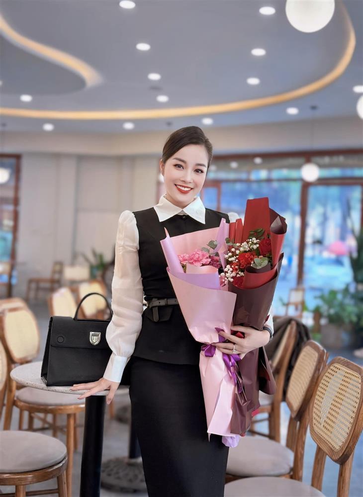 Nàng Vàng Anh 18 năm trước giờ đã 42 tuổi sở hữu vóc dáng thon thả nhờ 1 bí quyết-3