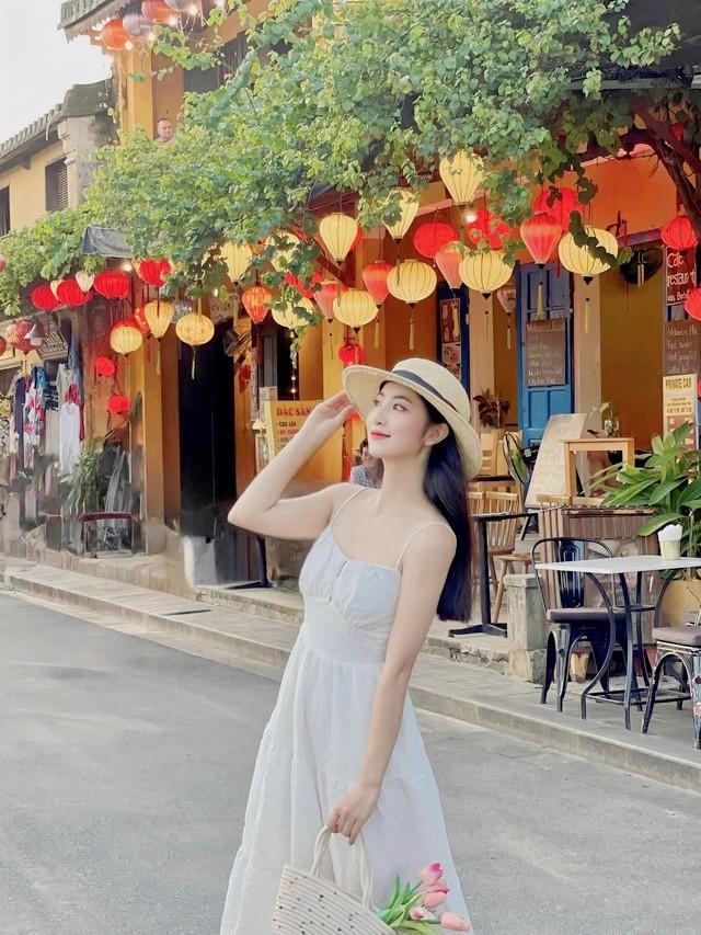 Hình ảnh đời thường cực chill của nữ diễn viên gây ức chế nhất Trạm Cứu Hộ Trái Tim-6