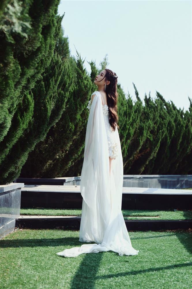 Sao nhí quốc dân dậy thì xuất sắc, khoe nhan sắc xinh đẹp cùng đôi chân cực phẩm, vạn người mê-7