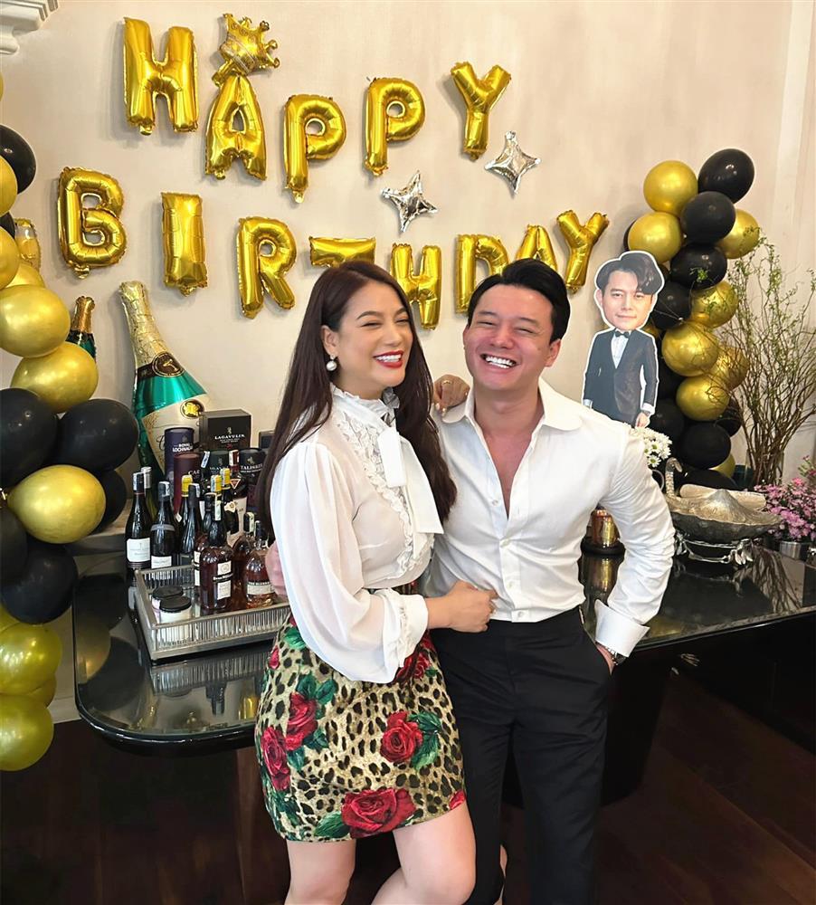 Anh Dũng ốm nặng, được bạn gái Trương Ngọc Ánh chăm sóc giữa bão tin đồn-2