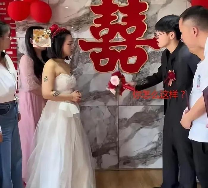 Chú rể đột ngột huỷ hôn vì nhìn thấy thứ này trên người cô dâu-2