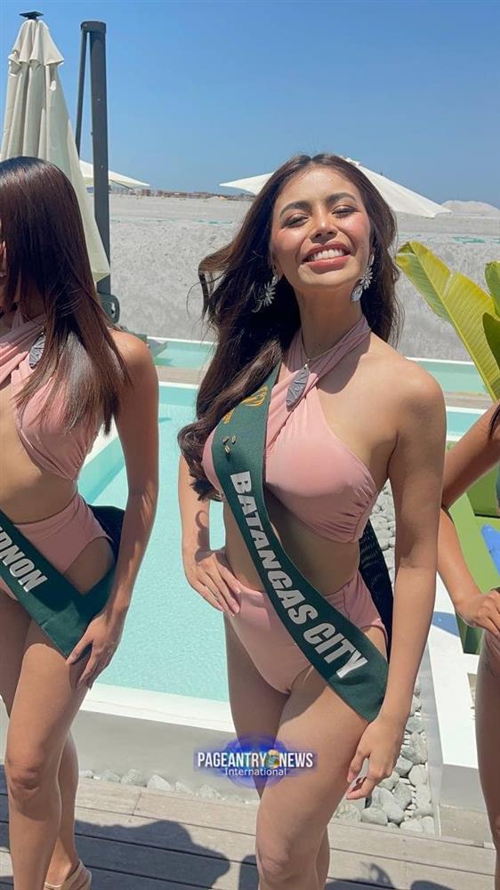 Thí sinh Hoa hậu Trái Đất Philippines lộ nhược điểm với bikini-5