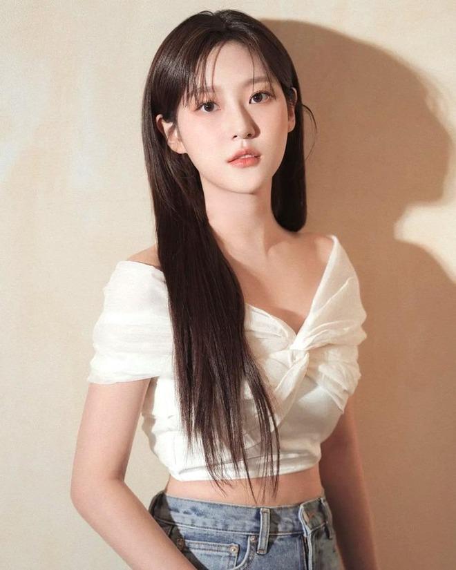 Kim Sae Ron bất ngờ đăng story Tôi khổ quá mà giữa đêm rồi xóa đi, chuyện gì đây?-1