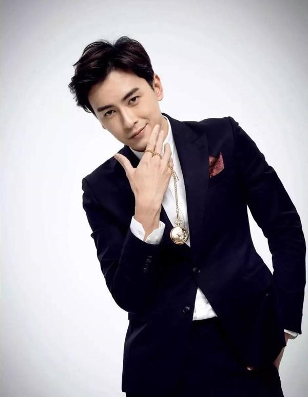 Cặp đôi Lâm Y Thần - Trịnh Nguyên Sướng thân mật ngày tái hợp, đứng chung khung hình khiến fan mê mệt-10