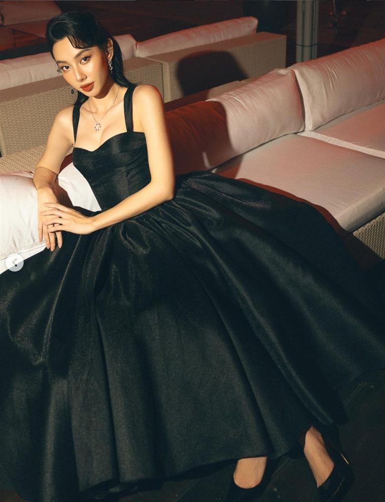 Clip 1 phút Thùy Tiên hóa quý cô cổ điển, lộ bí quyết để trông không già-5