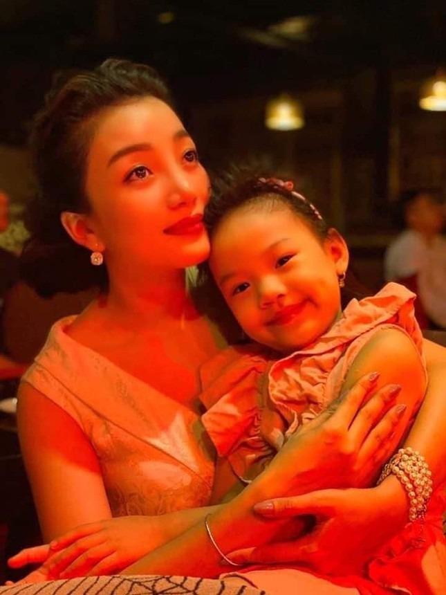 Ca sĩ Lương Ngọc Diệp qua đời, con gái 9 tuổi được bạn thân nuôi-2