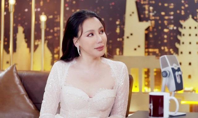Đại gia ngầm của giới showbiz: Cuộc sống giàu có và bí ẩn ở tuổi U50-3