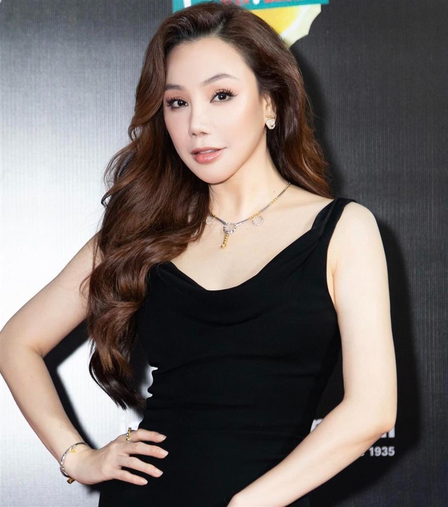 Đại gia ngầm của giới showbiz: Cuộc sống giàu có và bí ẩn ở tuổi U50-5