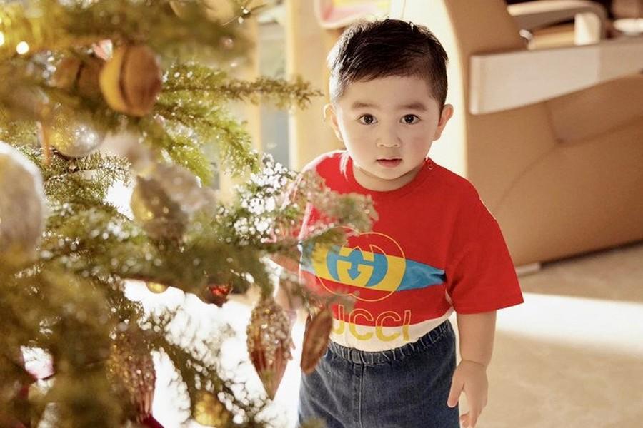 Cậu ấm sinh ra đã ngậm thìa vàng, nổi tiếng nhất nhì showbiz Việt-5