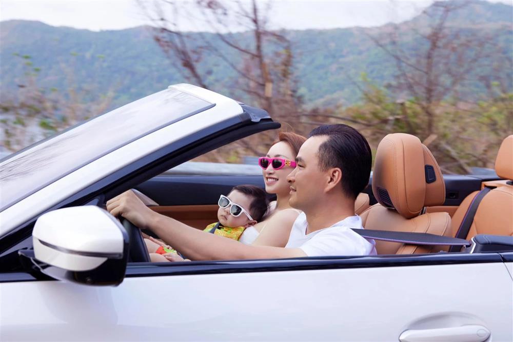 Cậu ấm sinh ra đã ngậm thìa vàng, nổi tiếng nhất nhì showbiz Việt-6