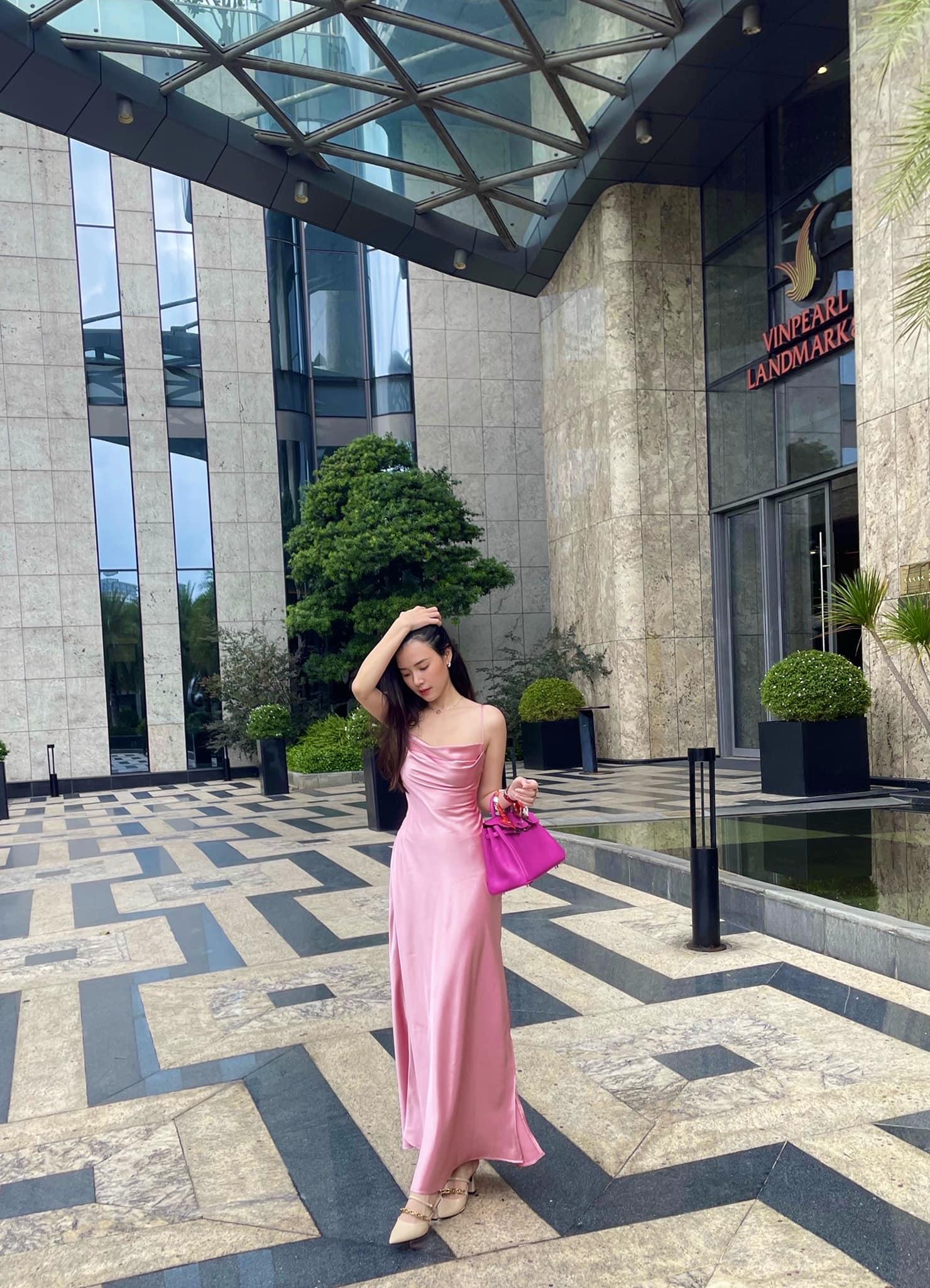 Soi tủ đồ hiệu toàn hàng khủng của Midu trước khi lấy chồng doanh nhân-7