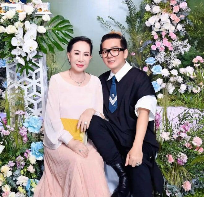 Hai ca sĩ Việt kết hôn 20, 30 năm không con cái vẫn hạnh phúc ái ân bên bạn đời-2