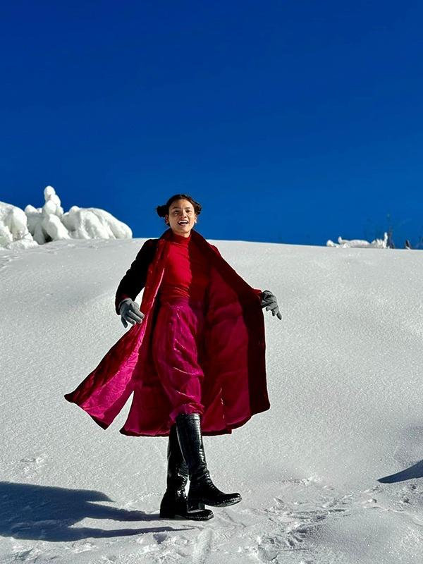 Nhan sắc đời thực nữ NSND trẻ tuổi nhất, được cả dòng họ tự hào về tài năng-5