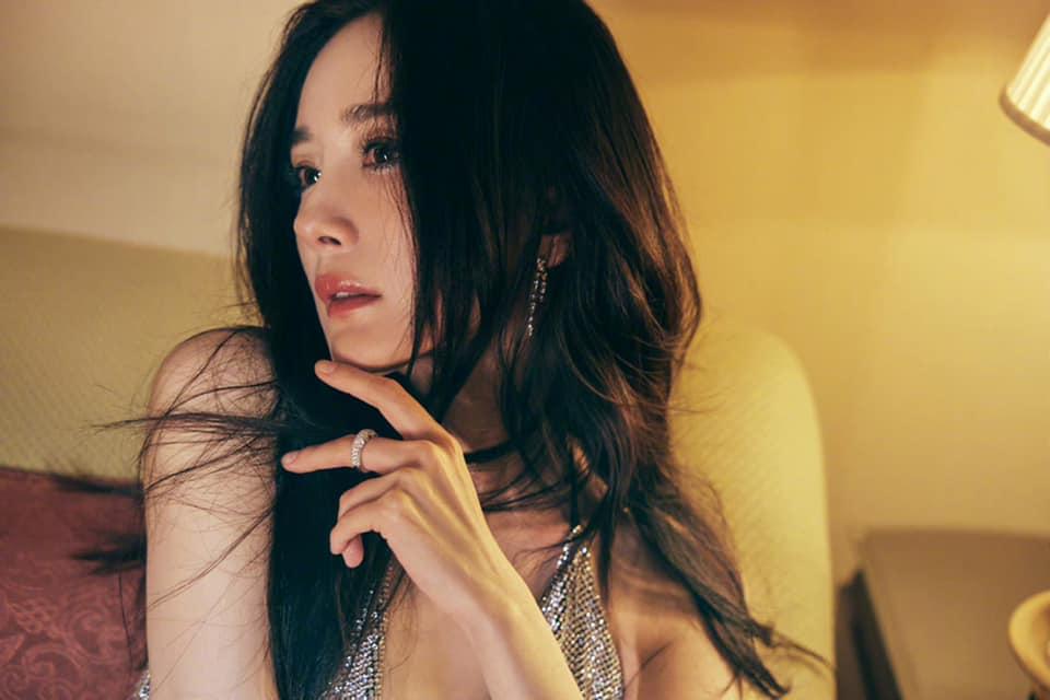 Visual xinh đẹp, chuốc say mọi ánh nhìn của Dương Mịch tại sự kiện Christian Louboutin-1