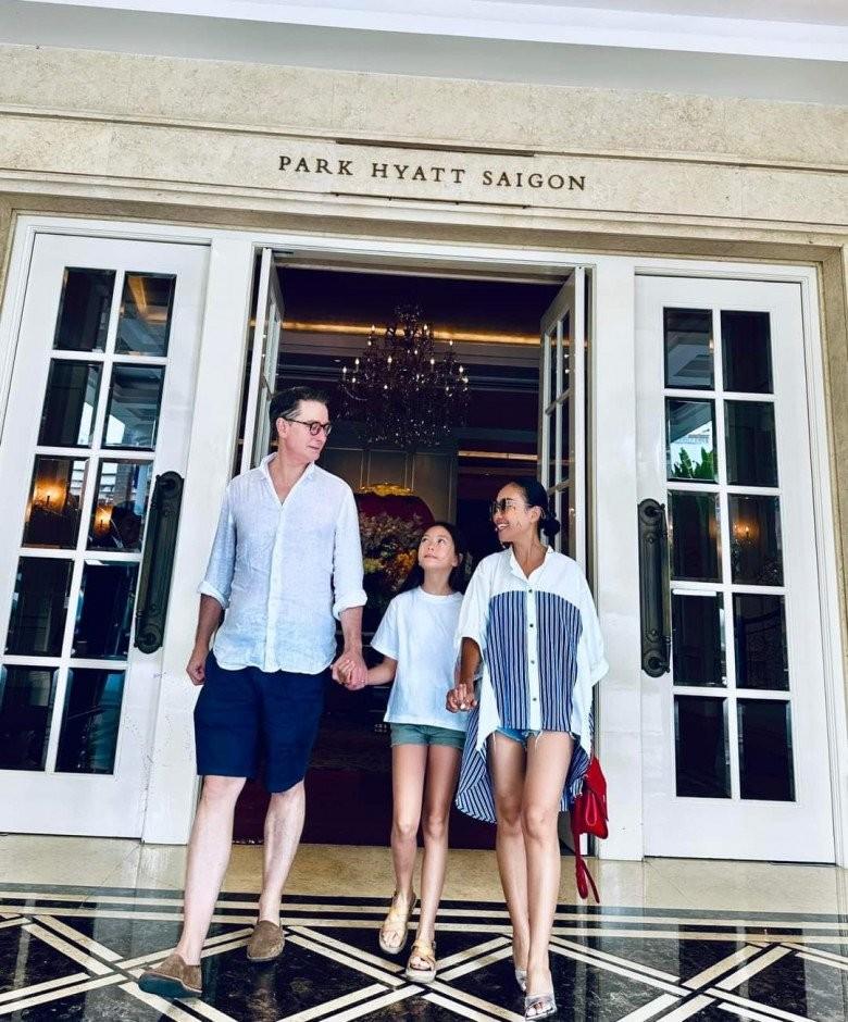 Bé Sol, con lai của Đoan Trang và chồng Thụy Điển: Thông minh, lanh lợi, chiều cao ấn tượng ở tuổi lên 10-6