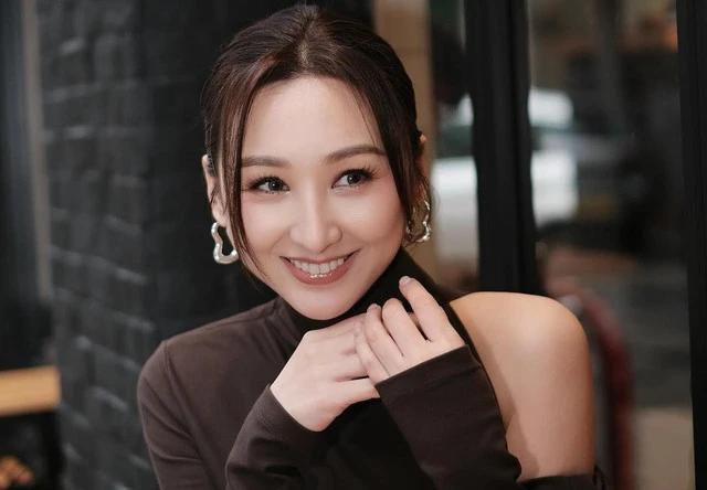 Mỹ nhân cảnh nóng TVB Cao Hải Ninh gặp vấn đề sức khỏe, nhập viện sau khi phát hiện khối u bất thường-1