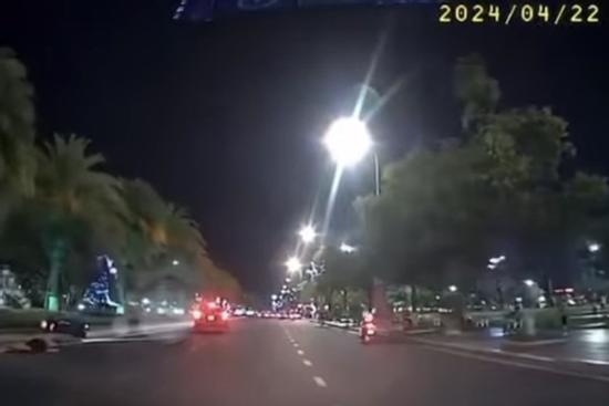 Xác minh ô tô tông xe máy rồi bỏ chạy ở Bình Định