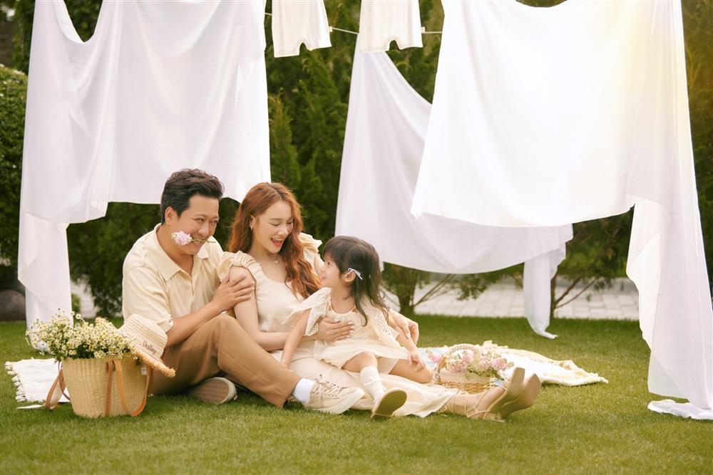 Nhã Phương 5 năm làm vợ Trường Giang: Phú bà sở hữu tài sản hơn 70 tỷ đồng, chồng chăm lo từng miếng ăn giấc ngủ-9