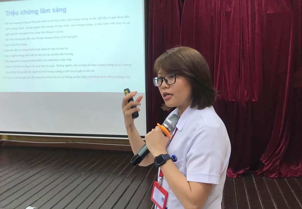 Nguyên nhân khiến vợ ghen tuông vô cớ với người yêu cũ và kế toán của chồng-1