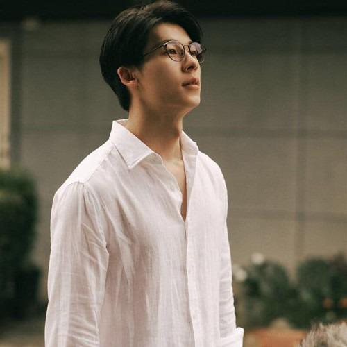 Hứa Quang Hán là ai mà mang về 33 tỷ đồng cho phòng vé Việt-5