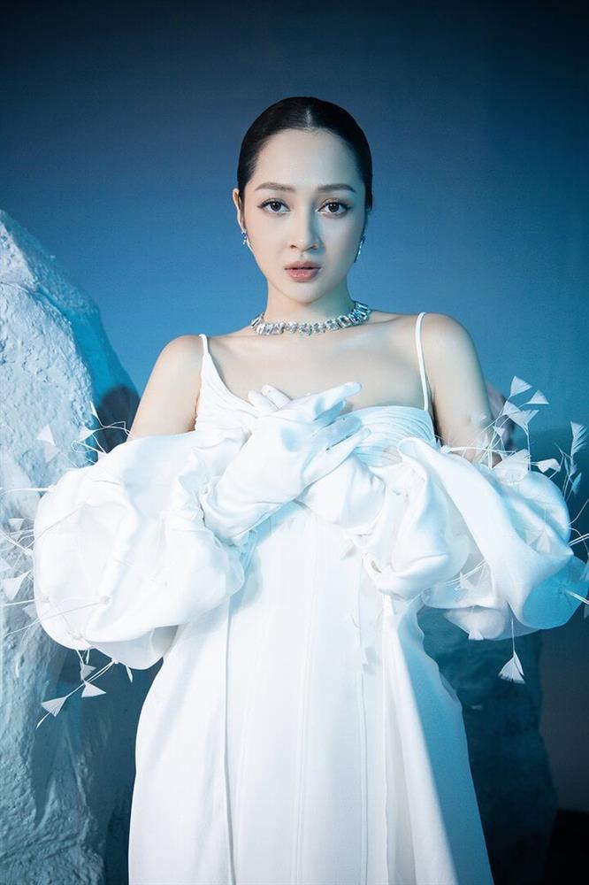 Trước khi công khai con gái nhỏ, cuộc sống của Bảo Anh thế nào?-5