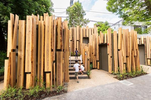 Du khách nức nở khen tour tham quan nhà vệ sinh công cộng giá 800 nghìn đồng-2