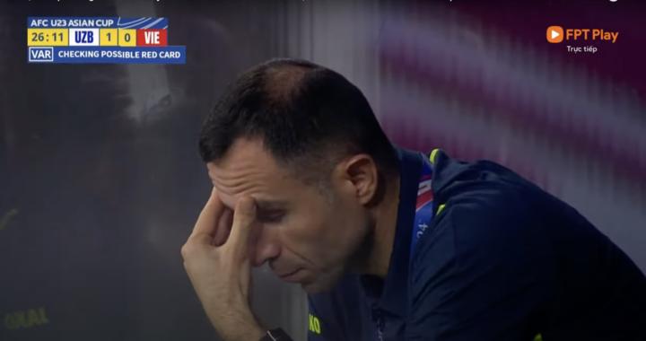 Thắng đậm U23 Việt Nam, huấn luyện viên Uzbekistan liên tục nhăn mặt cau mày-2