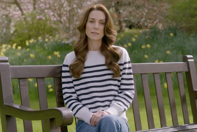 Động thái mới gây chú ý của Công nương Kate-3