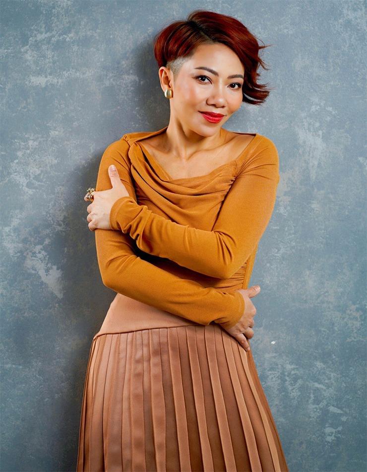 Hôn nhân kỳ lạ của Diva Hà Trần: Lấy chồng như ý sau 3 tháng nhờ Thanh Lam, ông xã là Việt kiều Mỹ-1