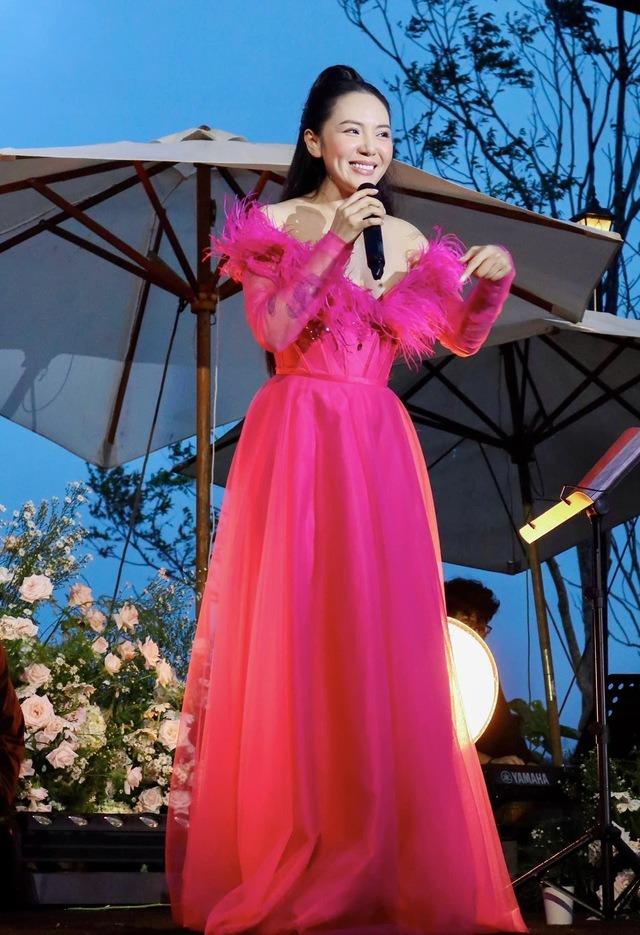 Nữ ca sĩ xứ Thanh nổi tiếng nhờ Sao Mai điểm hẹn 2005: Sắc vóc thăng hạng, vẫn độc thân ở tuổi 40-6