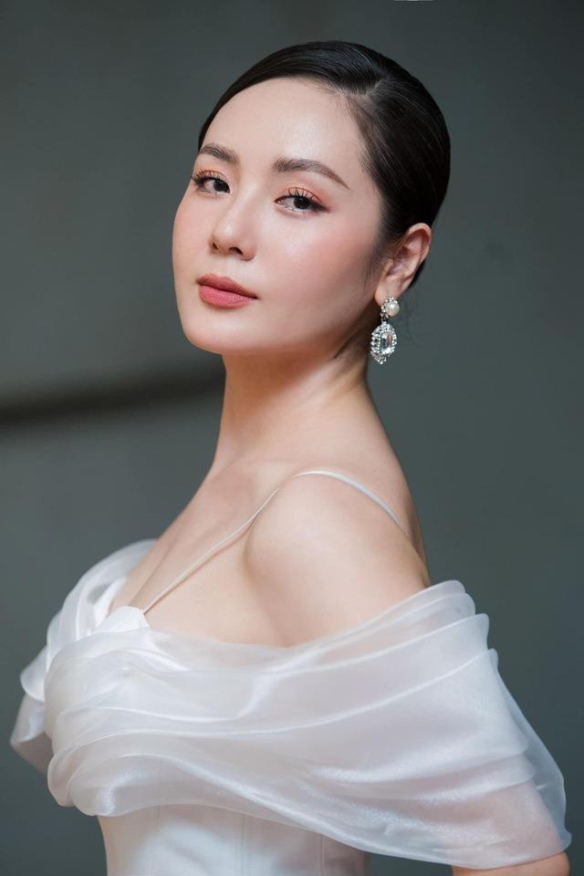 Nữ ca sĩ xứ Thanh nổi tiếng nhờ Sao Mai điểm hẹn 2005: Sắc vóc thăng hạng, vẫn độc thân ở tuổi 40-8