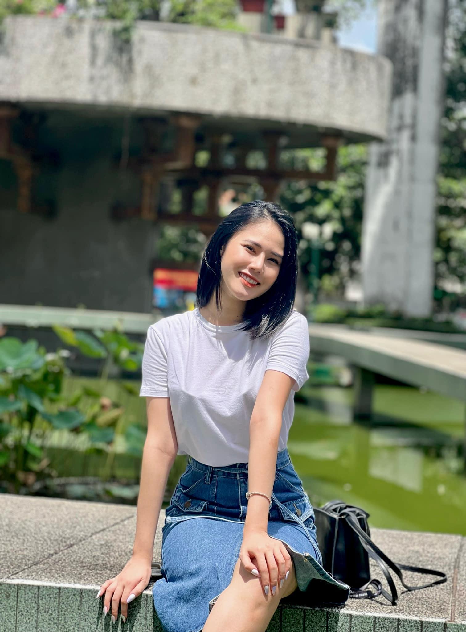 Nhan sắc xinh đẹp con gái lớn của Tú Dưa với mối tình đầu-15