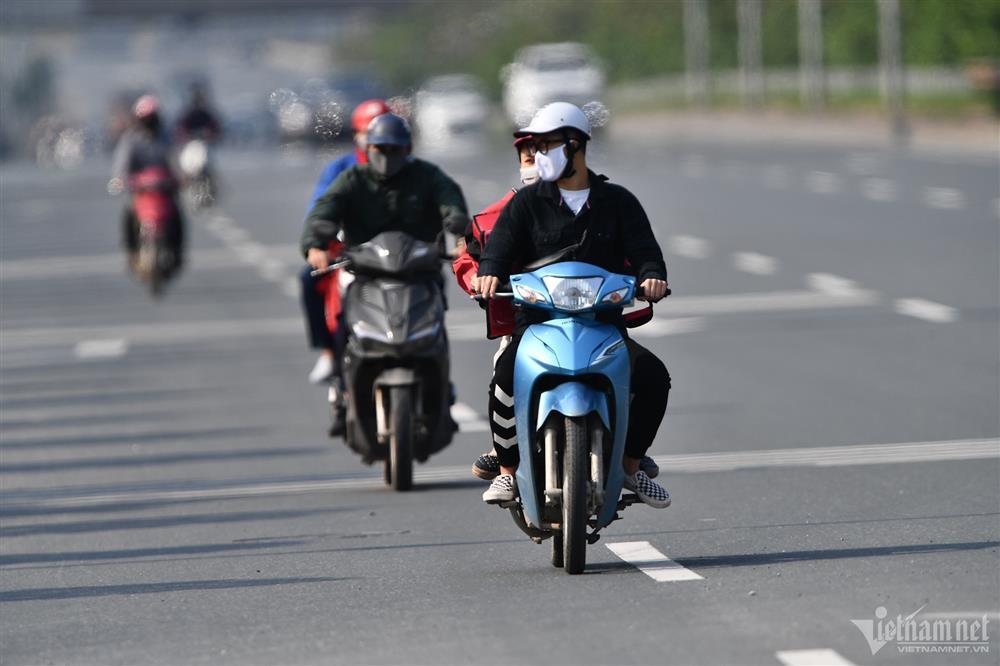 Thời tiết Hà Nội 3 ngày tới: Nhiệt độ tăng dần đến mức nắng nóng-1