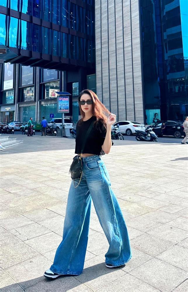 Vẻ ngoài đối lập của Hồng Diễm trên phim và ngoài đời-7