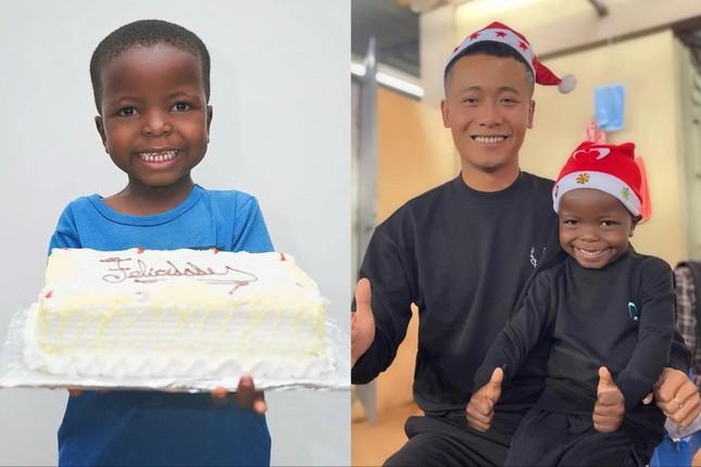 Cùng Quang Linh Vlogs về Việt Nam, idol giới trẻ Lôi Con nhận được sự quan tâm đặc biệt-1