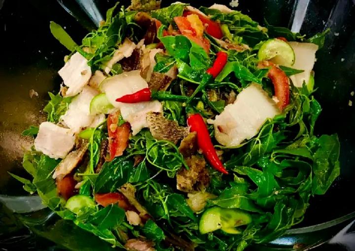 Cách làm gỏi sầu đâu khô cá sặc đơn giản-2