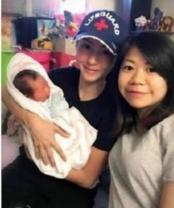 Sau nghi vấn bí mật sinh con thứ 4, Trương Bá Chi bất ngờ đổi tên con trai thứ 3 theo họ Tạ? Mối quan hệ Vương Phi và Tạ Đình Phong liệu có bị ảnh hưởng?-2