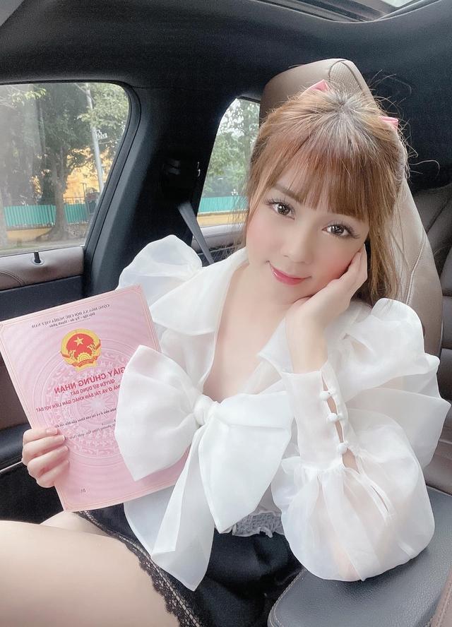 Cuộc sống giảng viên Âu Hà My từng tố chồng ngoại tình: Rời Việt Nam sang trời Tây, diện mạo lạ khó nhận ra-3