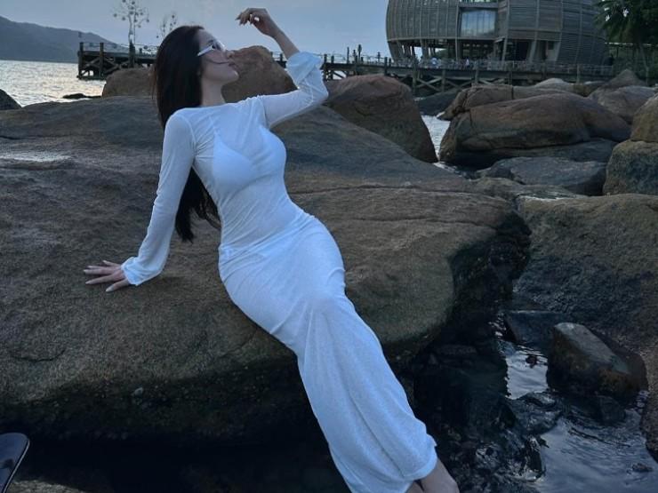 Chị em mê váy ảo ảnh dễ nhìn nhầm thiêu đốt ánh mắt vào mùa hè-8