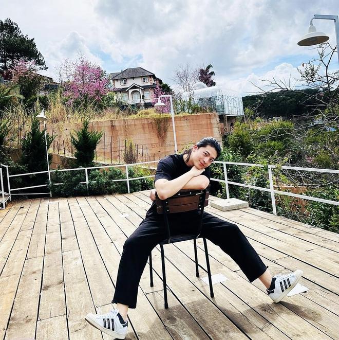 Harry Lu có cuộc sống thế nào giữa lúc Midu sắp về làm dâu hào môn?-7